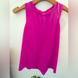 Lululemon Fucsia Racer Tank / Sz 6